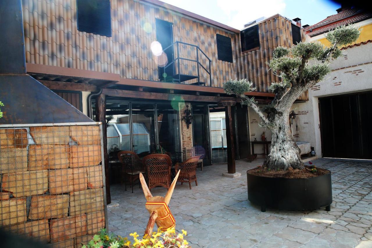 Nava del Rey Casa Ruina 게스트하우스 외부 사진