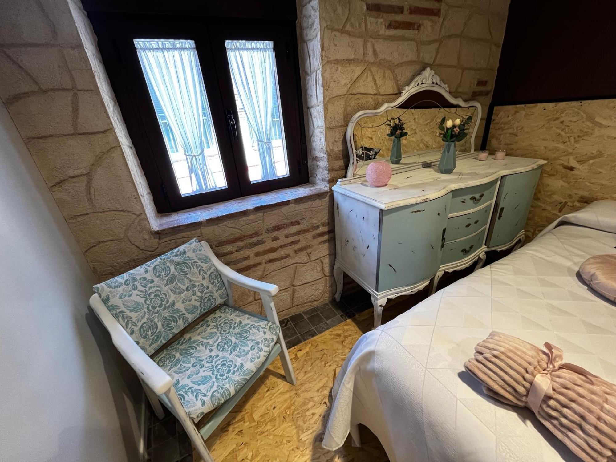 Nava del Rey Casa Ruina 게스트하우스 외부 사진